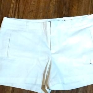 Stylus, size 12, white shorts